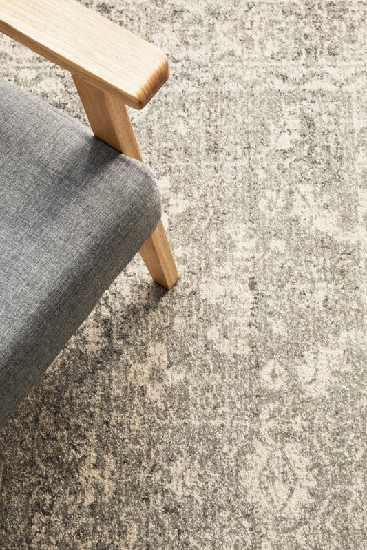 Evoke 252 Silver Rug - 2 Sizes Available